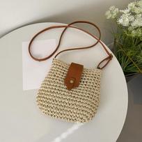 Nauja vasarinė žolės pintinė rankinė moterims, paplūdimio crossbody rankinė, dizainerio peties rankinė, mažos atsegamos piniginės ir rankinės ARI 20x1x23cm smėlis