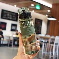 500ml Sports Water Bottle Portable Leak-proof Plastic Drinkware With Tea Filter Tour Gym Outdoor Sports Cup BPA Free 500ml žalia