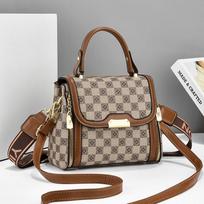 Bag women's bag 2025 new fashion shoulder messenger bag high-end women's handbag small square bag bag women's bag