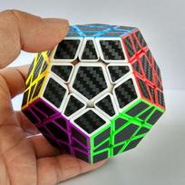 3x3x3 Megaminxed Magic Puzzle Anglies pluošto lipdukai Profesionalus greitis 12 pusių galvosūkis Cubo lavinamieji žaislai vaikams