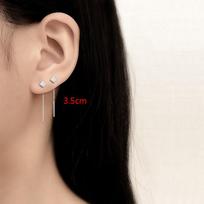 Gu Maoning, Three-Dimensional Square Geometric Earrings, Simple Plain Ear Chain, Temperament Brushed Small Square Earphone. Copper