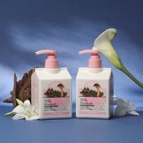 Milk Baobab Perfume Body Lotion White Musk Double Special (250ml+250ml)