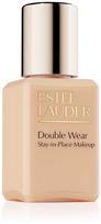 Este Lauder „Estee Lauder Double Wear Stay-in-Place Makeup SPF10“ ilgai išliekantis matinis makiažo pagrindas, 1W2 Sand, 15ml