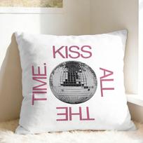 Singer H-Harrys S-Styles Kiss Al The Time Pillow Cover Fashion Pillow Case For Couch Sofa Bedroom Pillowcases Birthday Present Peach skin 18*18(CM)-1Pcs