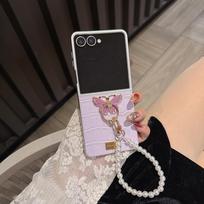 Luxury Y2K Coquette Butterfly Ring Stand Crocodile Pattern Phone Case for Z Flip 7 6 5 4 3 Pearl Wrist Strap Protective Cover Opp Bag&Z Flip 3 šviesiai violetinė spalva