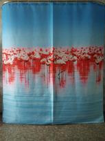 Exquisite 3d Waterproof Polyester Shower Curtain With Striking Red-crowned Motif