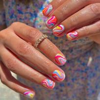 24pcs Rainbow Swirl Press On Nails - Glossy Full Coverage Short Oval False Nails for Women and Girls - Daily Wear SN017 Colored Lines brown