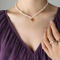 French Retro Non-Fading Light Luxury Design Baroque Peach Heart Agate Inlaid Pendant Natural Freshwater Pearl Necklace
