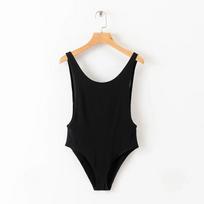 European and American women's solid color sexy single shoulder sleeveless spring jumpsuit with a base tight fitting suit S juoda