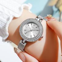 Explosive Retro Light Luxury Diamond-Encrusted Curved Piece Bracelet Watch Fashion High-End Quartz Watch Women'S Watch Wrist