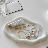 Light Luxury Plastic Jewelry Tray Mini Cloud Shape Jewelry Display Plate Jewelry Dish Watches/Keys Storage