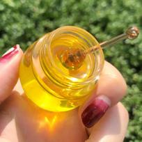 CAPPUVINI Medaus Lūpų Blizgis Drėkinanti Lūpų Kaukė Lūpų Priežiūra Šviesina Lūpų Raukšles yellow