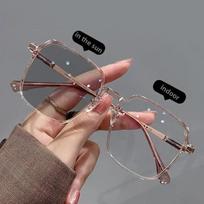 Women Fashion Vintage Photochromic Glasses Luxury Square Far Sight Presbyopia Male Female Fashion UV Sunglasses with Diopters 0
