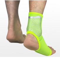Superior Quality Ankle Support Bandage For Effective Sporting Injury Protection M žalia