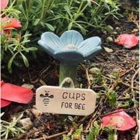Flower-Shaped Insect Drinkers Weather-Resistant Luxury Bee Butterfly Feeder Elegant Insect Drinking Feeding Cups