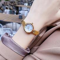 Round Style Fashion Light Luxury Temperament Bracelet Watch Women'S Watch Personalized Strap Women'S Watch Women