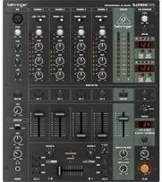 „Behringer DJX900USB“ – profesionalus 5 kanalų DJ maišytuvas su INFINIUM bekontaktiu VCA kryžminiu faderiu, pažangiais skaitmeniniais efektais ir USB/garso sąsaja