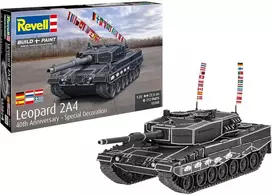 Revell Leopard 2A4 40-mečio specialus dekoras – 1/35 tanko modelis