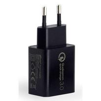 Įkroviklis XTAR USB-A QC3.0 AC/5V/9V/12V 3A juodas