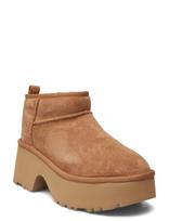 UGG - W Classic Ultra Mini New Heights - Žieminiai batai - Ruda