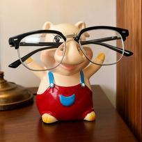 Kiaulės figūrėlė Stalo puošmena Juokingas akinių laikiklis Dekoratyvinis akinių laikiklis prieangiu  Pastaba:  Spectacle Holder  ir  Eyeglass Retainer  yra labai panašūs. Pasirinkau abu, kad būtų aiškiau, ką reiškia originalas. Jei reikia tik vieno, galite pasirinkti tinkamiausią.
