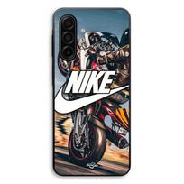 Dėklas Samsung Galaxy A17 baltas nike logotipas motociklo ratas Maniacase juoda