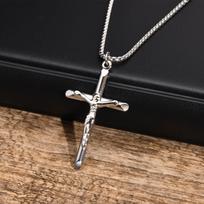 Vnox nerūdijančio plieno katalikiškas Jėzaus Kristaus kryžiaus nukryžiuotojo pakabukas karoliai vyrams moterims religiniai maldos papuošalai 50cm black