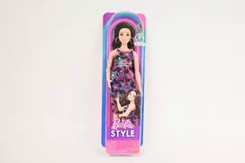 Mattel Barbie lalka Fashionistas JJN64