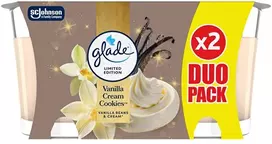 Glade Vanilla Kreminis Cookies kvapiųjų žvakių rinkinys 2 x 112 g