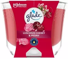 Glade Luscious Cherry & Peony kvapioji žvakė 204 g
