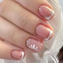 Fake Nail Tips French Style Press-On Nails With Rhinestones Tulip Flower Design Thin Invisible Fit Women Adhesive Type