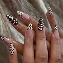 24PCS Reusable Fake Nail Almond Shape French Style with Polkas Dot Pattern Press On Nail for Different Hand Sizes 1