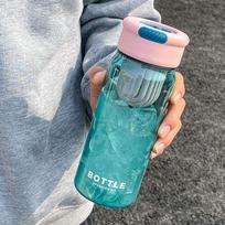 New Water Bottle with Tea Infuser 650ml Plastic Leak Proof Summer Drinkware Outdoor Sports Cup Travel Tea Juice Milk Cups 650ml mėlyna