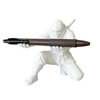 3D spausdintas ninja rašiklių laikiklis Šauni ninja figūrėlė Pieštukų stovas Dekoratyvus stalo organizatorius Anime gerbėjams Biuro stalas Žaidimų kambario dekoras juoda