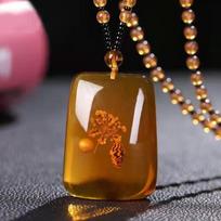 Bohemia National Style Amber Brine Beeswax Beads Women Fashion Elegant Plant Fossils Trendy Brown Pendent Necklaces