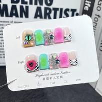 Handmade Press-On Nails Short Duckbill Style Ice-Transparent With Leopard Star Patterns Sweet Cool Edgy Girl Nail Tips Small