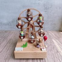 Wooden Animal Ferris Wheel Music Box Mechanical Wind-up Rotating Musical Box Gift for Kids Boys Girls