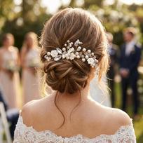 Handmade Pearl Flower Hair Comb With Gold Base For Wedding Ceremony Bridal Updo Styling Lightweight Comfortable Secure Grip balta