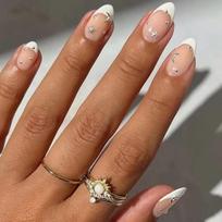 Short Press-On Nails French Tip Star Moon Design Acrylic Nail Tips Women Sweet Style Wearable Art Adhesive Type