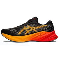Asics Novablast 3 Juodi Oranžiniai Vyriški Sportbačiai 1011B458-001 42.5