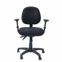 Furniture Trade „Kangaroo“ biuro kėdė, juoda – su porankiais