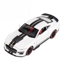 1/32 Ford Mustang Shelby GT500 Superautomobilio Didelio Tikslumo Modelis Lydinio Traukiamas Atgal Vaikų Žaislinis Automobilis 4 Atidaromos Durys Vaikų Dovanos balta