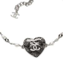 Chanel 24K New  Heart Shaped Design Metal Lace Resin Glass Pearl Rhinestone Necklace Unisex necklace Silver ABE682B18623NAAOH Box+Padding Board