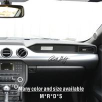 Automobilio interjero kėbulo galinio vaizdo veidrodėlio lango lipdukas Galinės bagažinės parašas Carroll Shelby lipdukas Ford Mustang AC Corba priedams 12x4.5cm 1pcs raudona