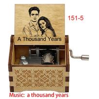 Music Box a Thousand Years Vampire Movie Hand Crank Wooden Wedding Romance Song Girlfriend New Year Christmas Gift (Army Green,Small) armijos žalia spalva