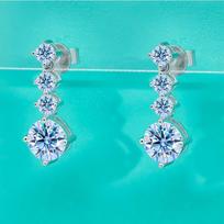 2 ,6 ct D spalvos Visi moissanite auskarai moterims, putojančiais deimantais 925 Sterling Sliver padengti 18k Stud auskarai su