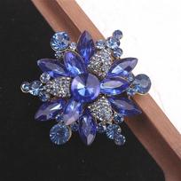 Gold-Tone Blue Crystal Floral Brooch - Blue Rhinestones, Vintage Luxurious Design, for Formal Events Enthusiasts, Ideal Gift