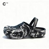 Crocs Classic Vaikams Unisex Sandalai & Šlepetės 36-37(M4W6) juoda