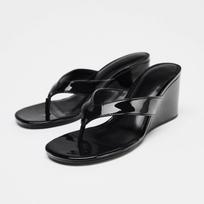 Fashion Summer 2025 New Wedge Flip Flops Women Footwear Open Toe Slides Comfort Concise Fashion High Heeled Sandals Ladies Slippers 35 juoda