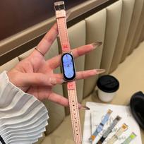 Cute Plaid Bear Patchwork Strap for Xiaomi Smart Band 10 9 8 Pro Winter Bracelet for Redmi watch 4 5 6 Leather Watchband Accessories Xiaomi Smart Band 10 rožinė